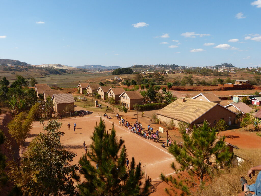 A New Freedom Building Approach