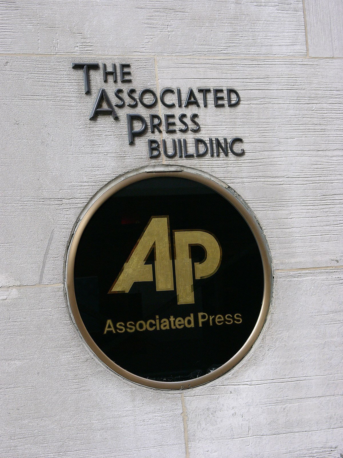 AP Reporter Says GOP is Evil and DNC is Good
