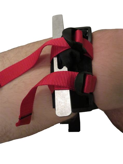 Glue Tournequet Could Stop the Bleeding of Even Gaping Wounds