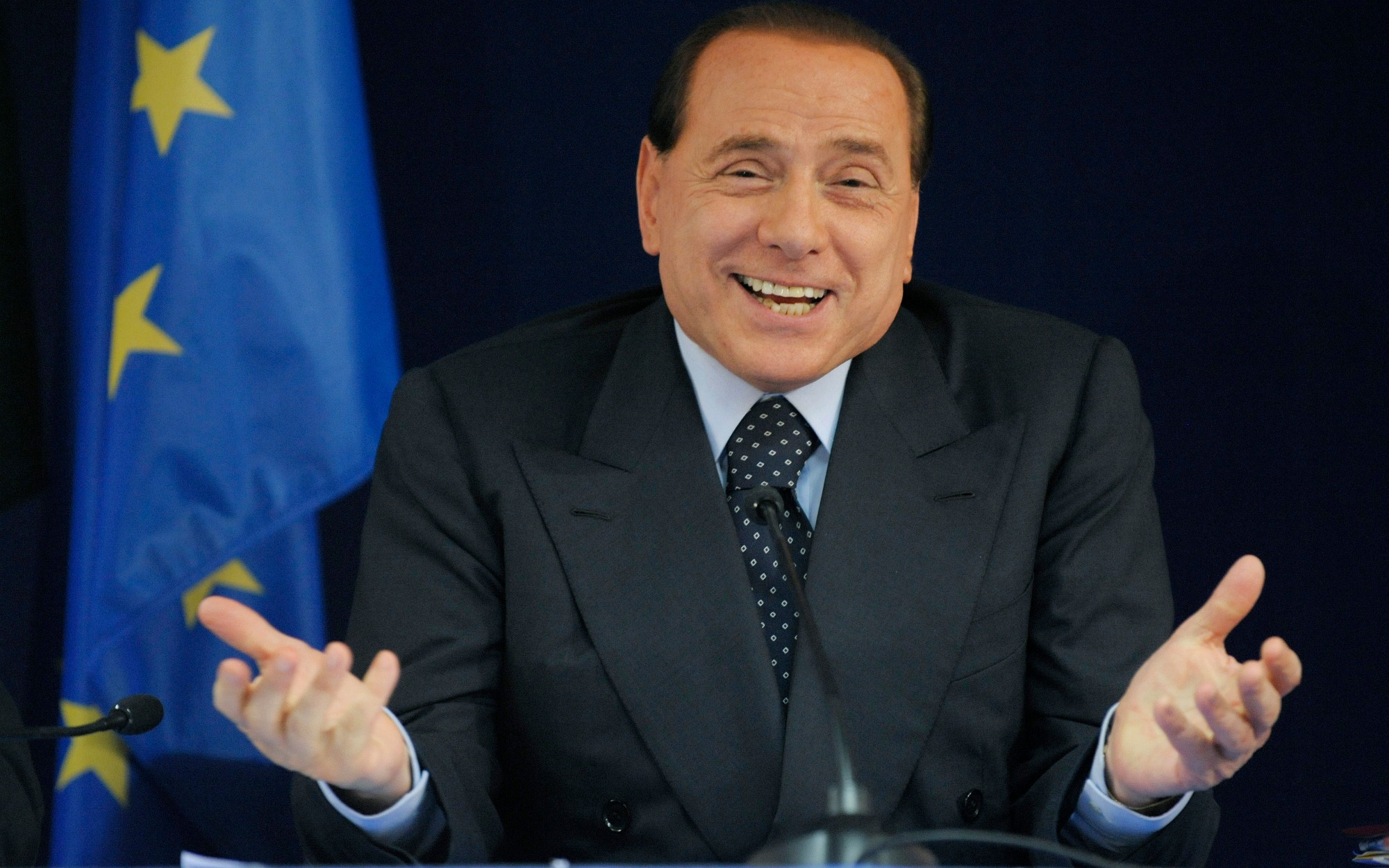 Former Premier Berlusconi Ends Italian Presidential Run