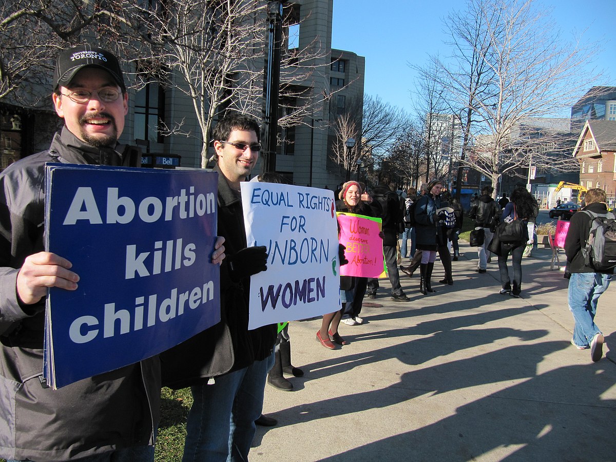 Pro-Lifers Move to Support Pregant Mothers and Babies
