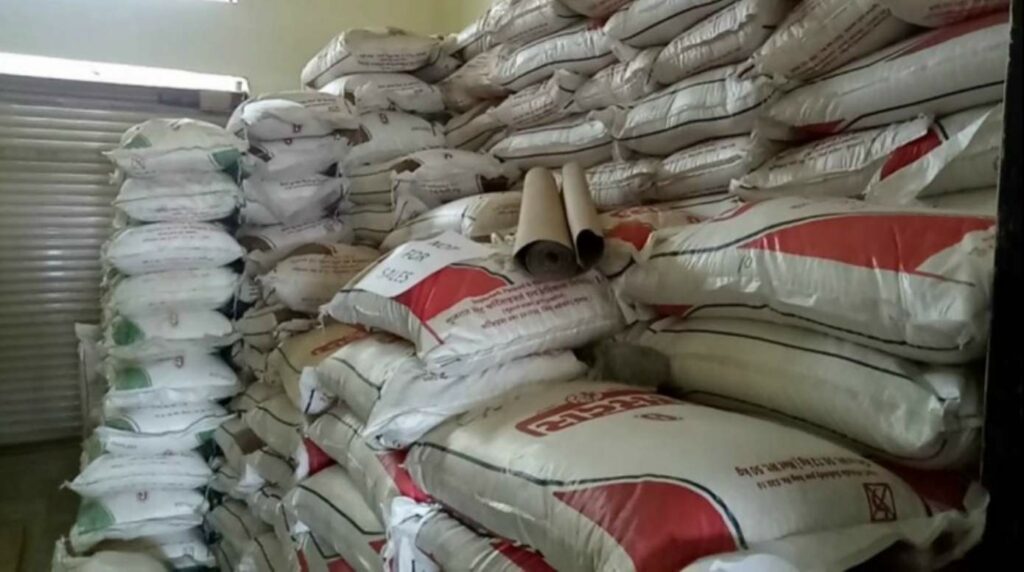 Fertilizer Shortages Contributing to Looming World Food Shortages