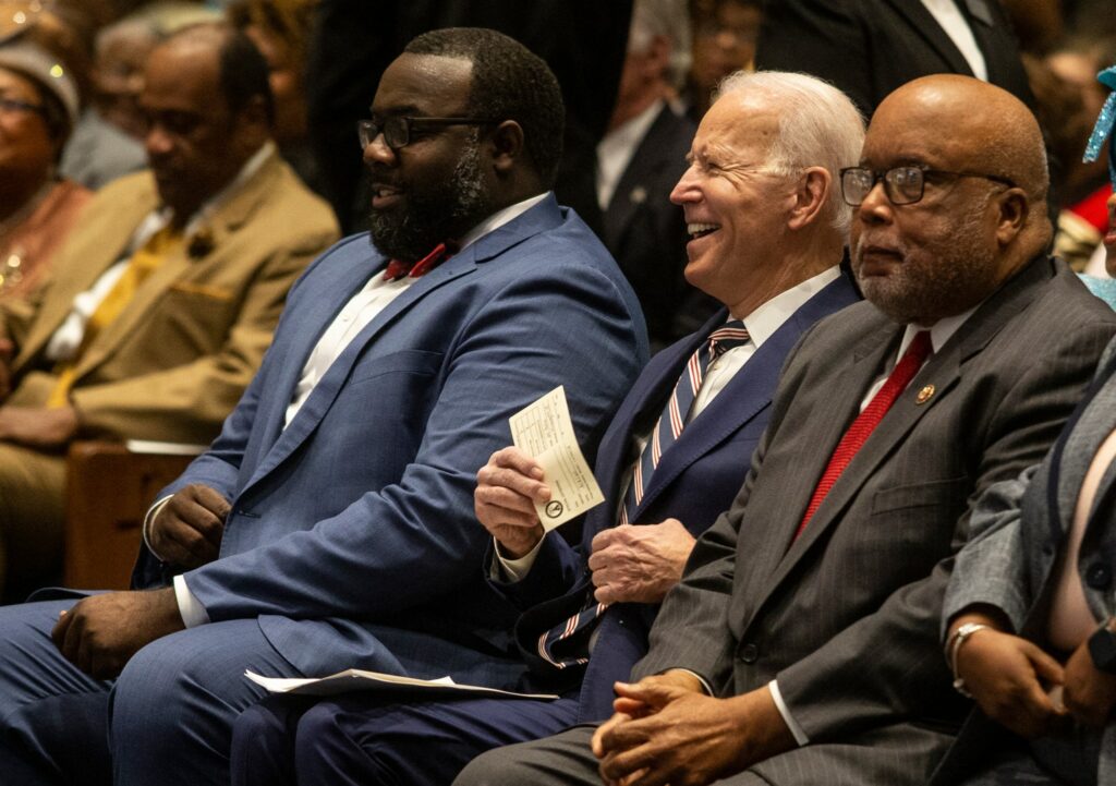 Gender Language Wars- Biden Black Unsupport – AI Secret Language- More